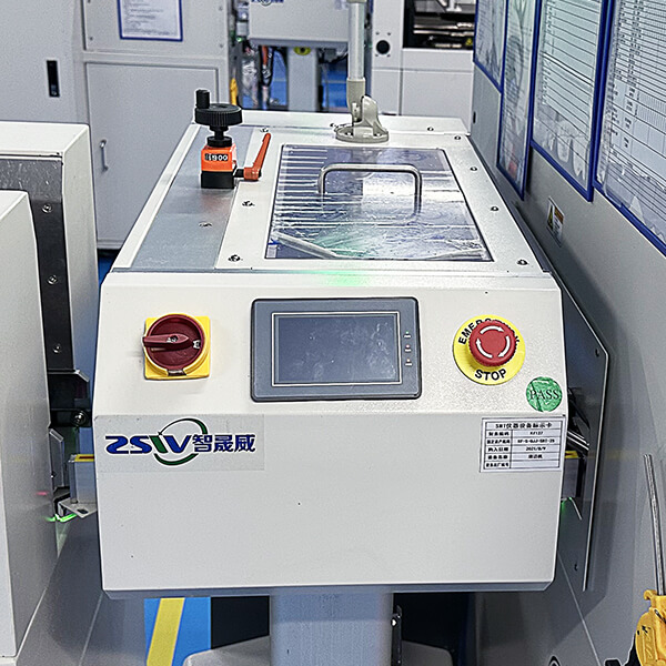 Automatic PCB cleaning machine